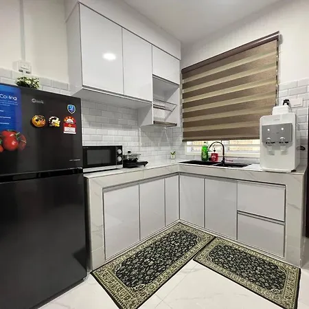 Modern Hs Sweet Homestay Kuantan Exterior photo